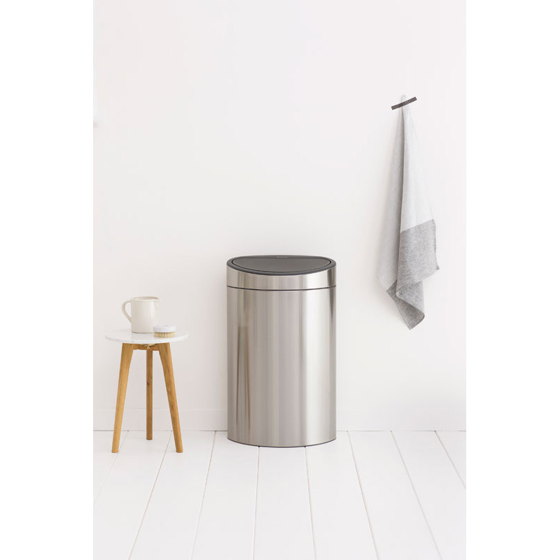 Touch Bin New 40 liter, Brabantia - mat RVS FPP