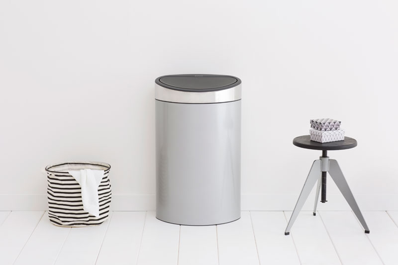 Touch Bin 40 liter, Brabantia - metallic grijs