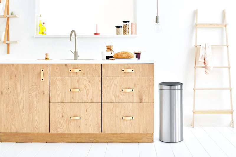 Touch bin New 30 liter, Brabantia - mat RVS FPP