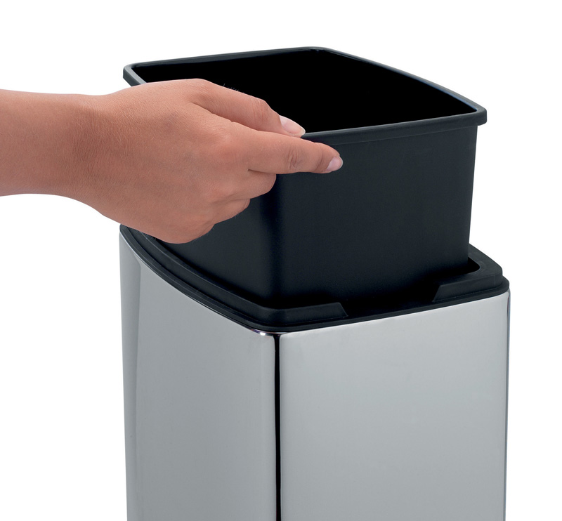 Touch bin 10 liter, Brabantia - chroom